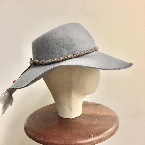 EA.hats-城市流浪者