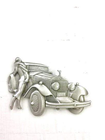 VA-美國70年代Art Deco仕女與車 I胸針