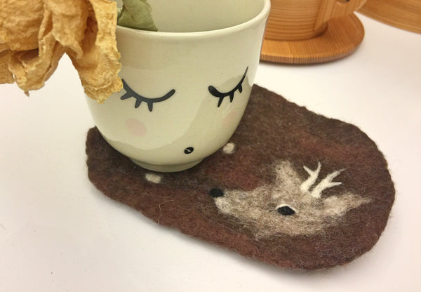 下手上手｜梅花鹿羊毛氈杯墊